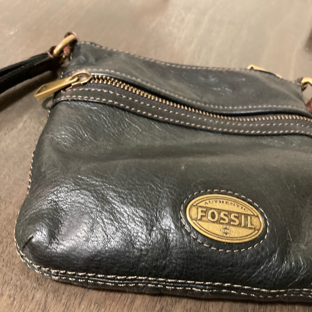 Fossil Black Leather Crossbody Bag with Gold Accents